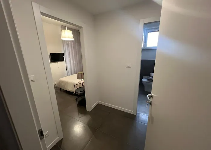 Πανσιόν Manaroomsmasini