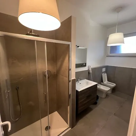 Manaroomsmasini Guest house *