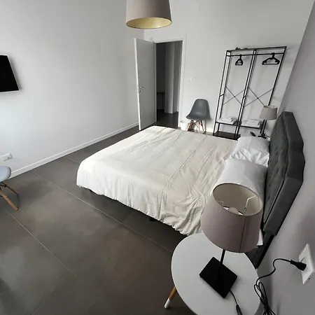 Guest house Manaroomsmasini