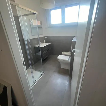 Manaroomsmasini 3* Bologna