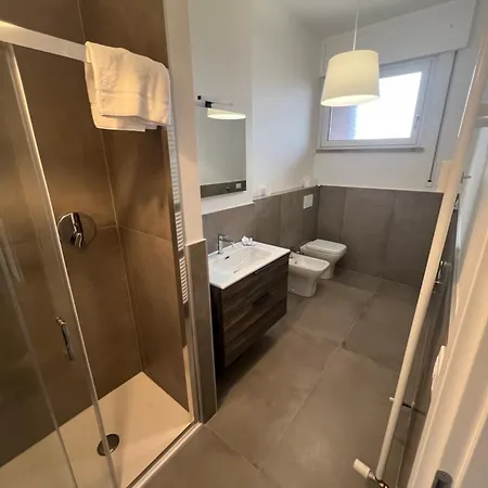 Vendégház Manaroomsmasini